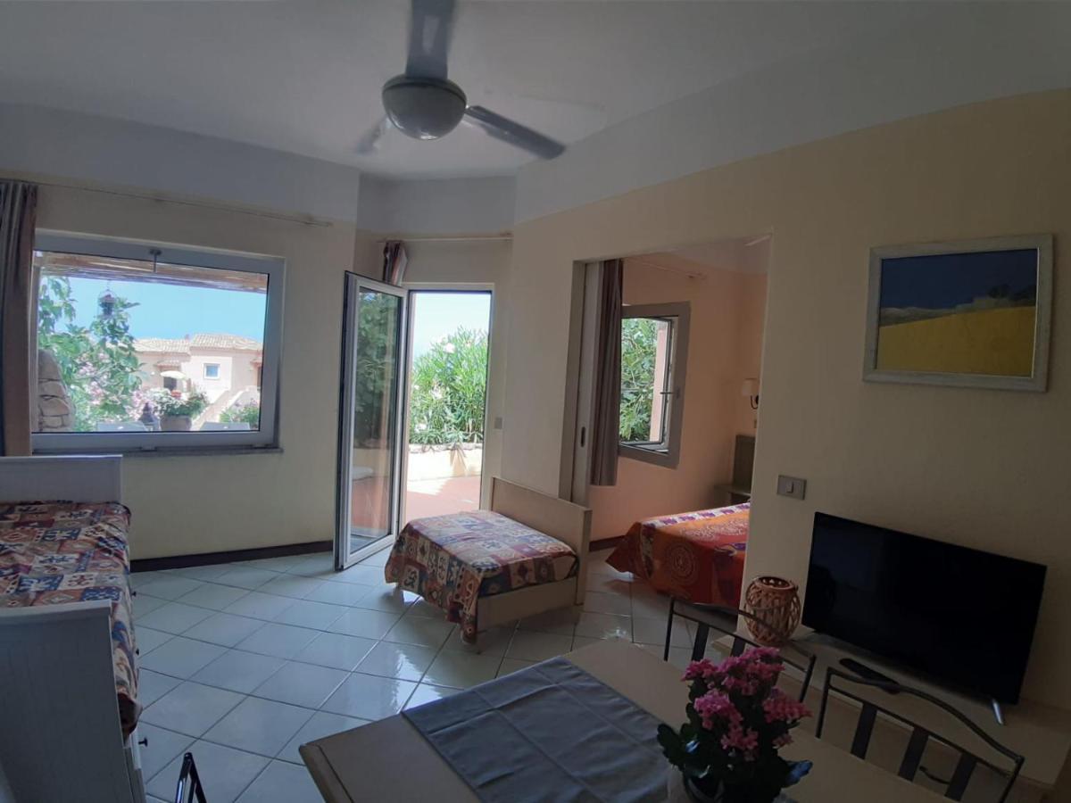 Appartamento Panoramico Calarossa Sardegna Isola Rossa Exterior foto